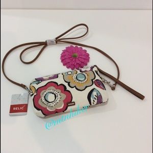 Relic Floral Mini Cross Body Wristlet NWT 🎉HP
